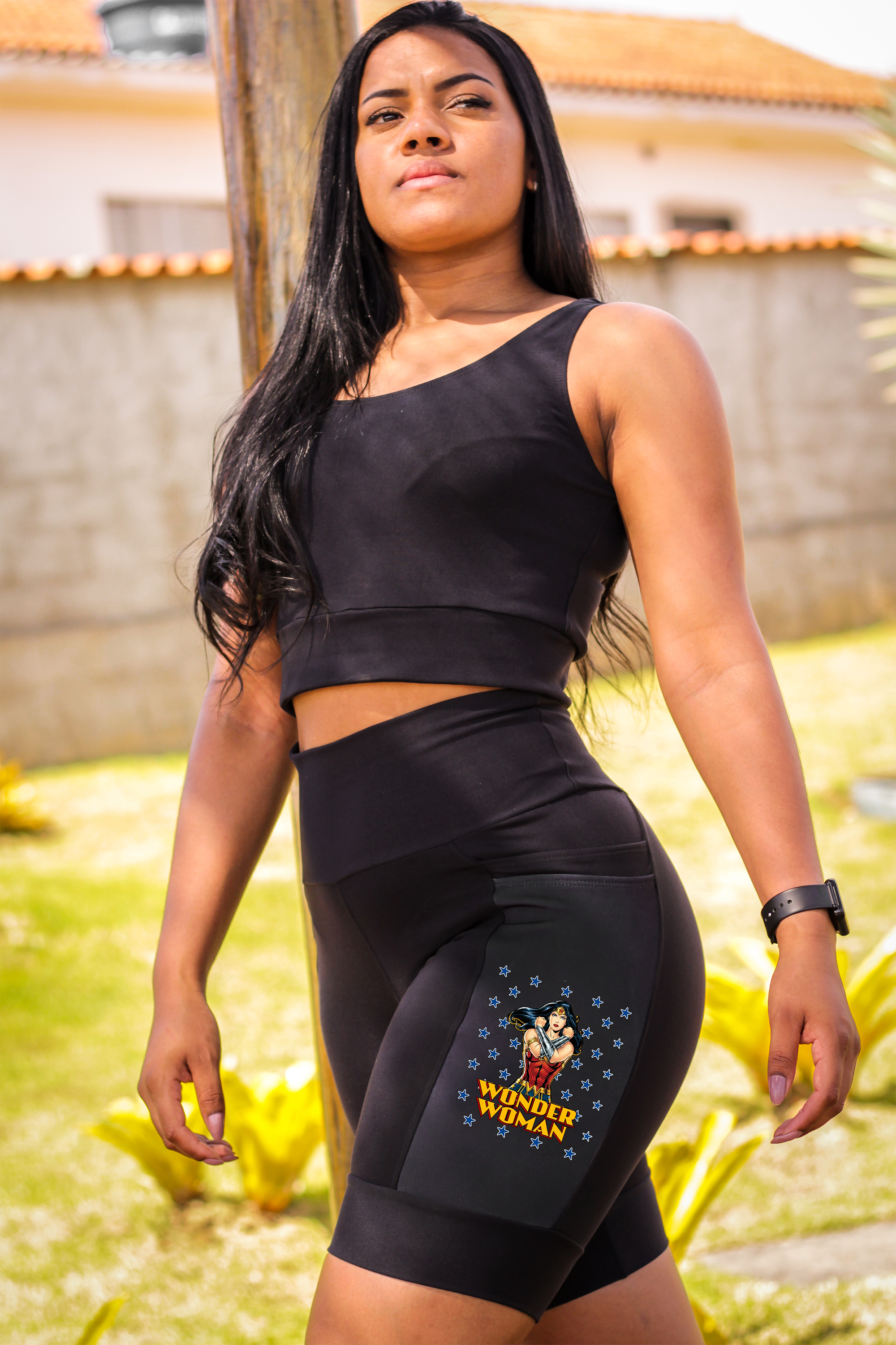 Bermuda Mulher Maravilha Corrida Preta.