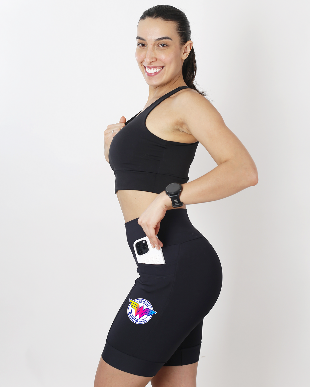 Bermuda Preta Corrida Mulher Maravilha
