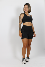 Shorts Preto Sem Estampa