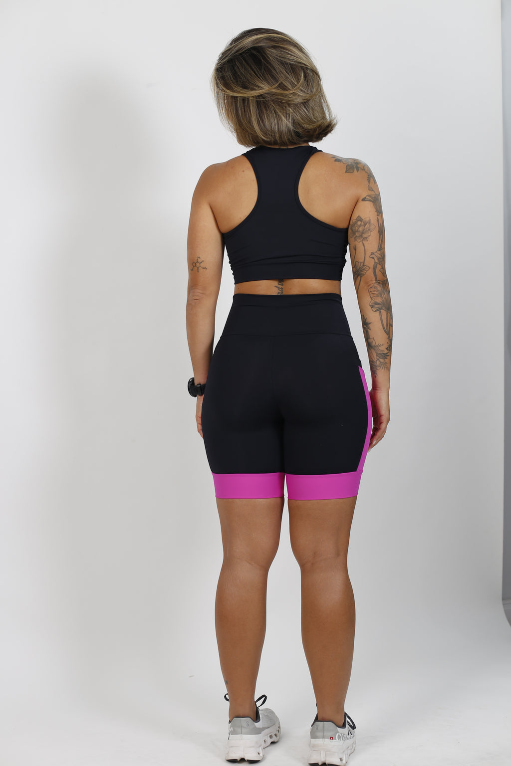 Bermuda Feminina Preta/Rosa